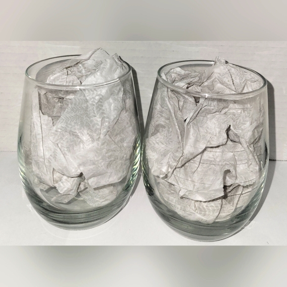 2 Piece Stemless Wine Glass Set (Anything is Possible) - Picture 3 of 3